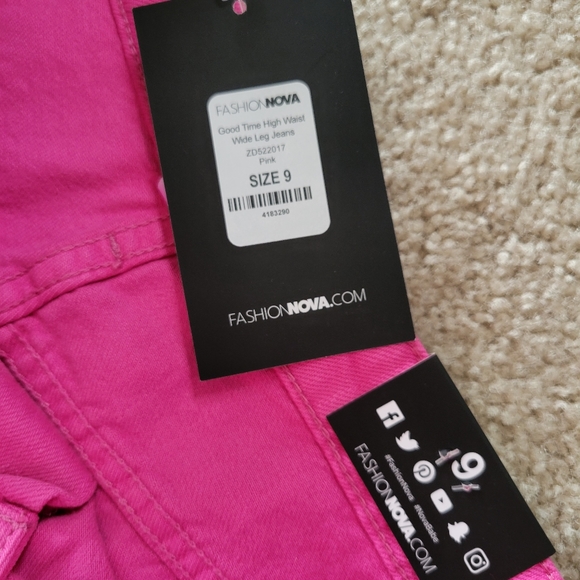 Fashion Nova Good Times High Waisted Wide Leg Jeans - Picture 7 of 7